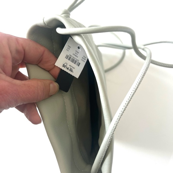 J Crew Pistachio green leather cross body bag - Picture 4 of 4